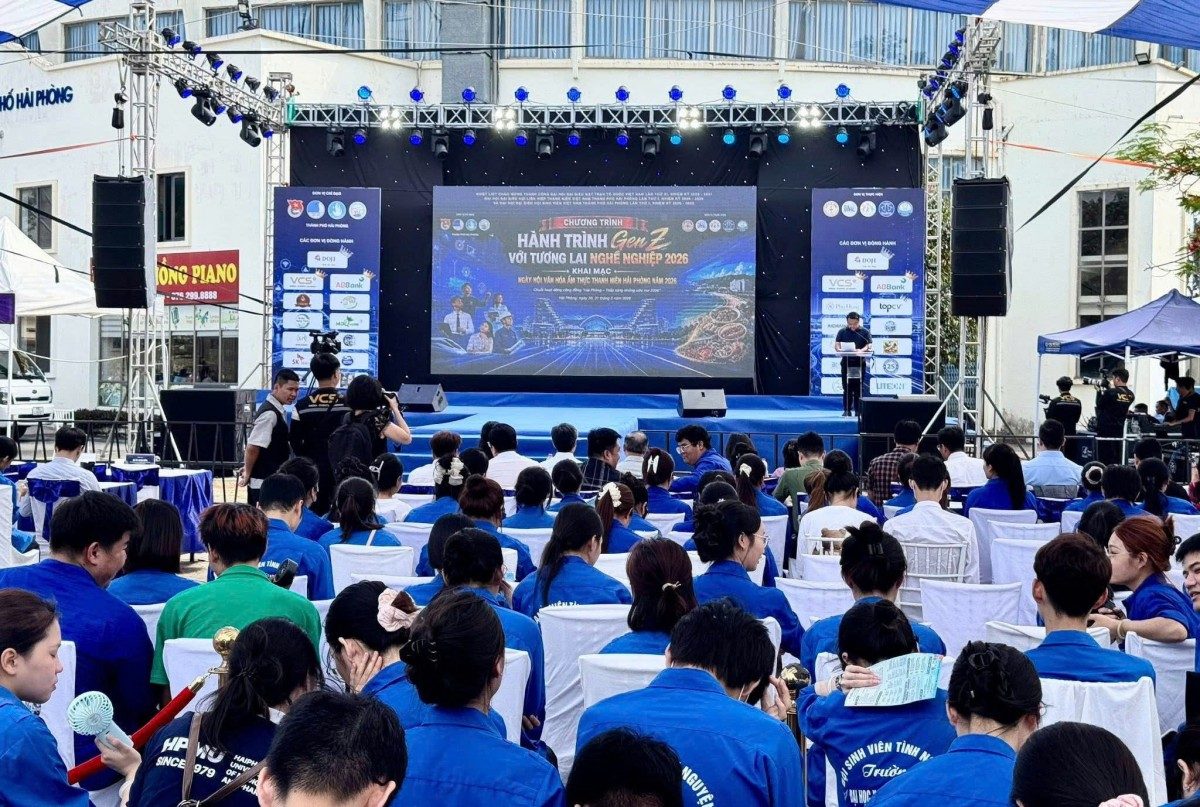 The event attracted a large number of youth union members, teenagers, and students (Photo: Hai Phong Youth Union)