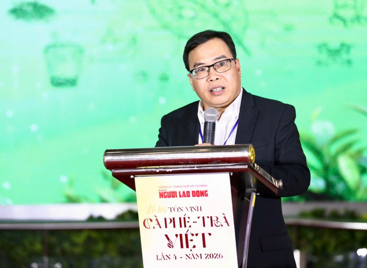 Mr. Duong Quang, Deputy Editor-in-Chief of Nguoi Lao Dong Newspaper, speaking at the opening ceremony - Photo: NLD