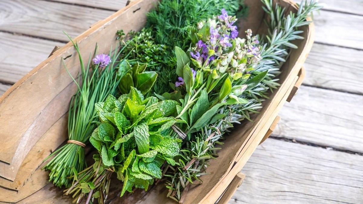 The best culinary herb to help reduce inflammation and boost heart health