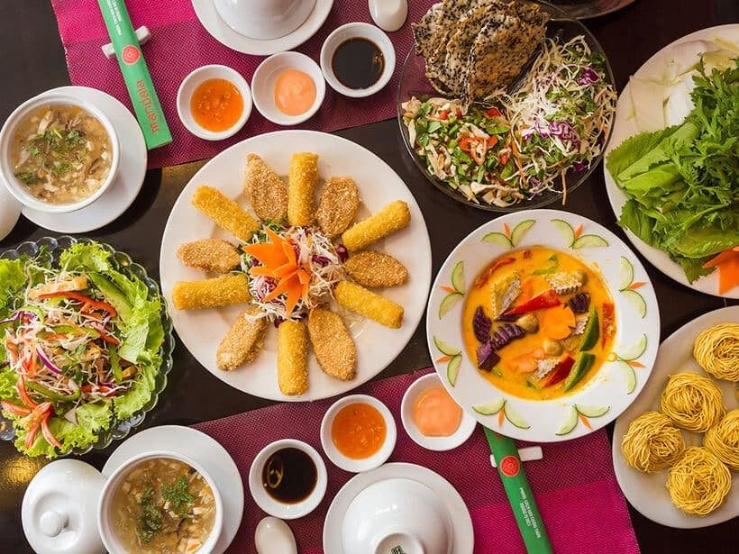 Vegetarian cuisine - refined dishes that harmonize flavor, color and nutritional value...